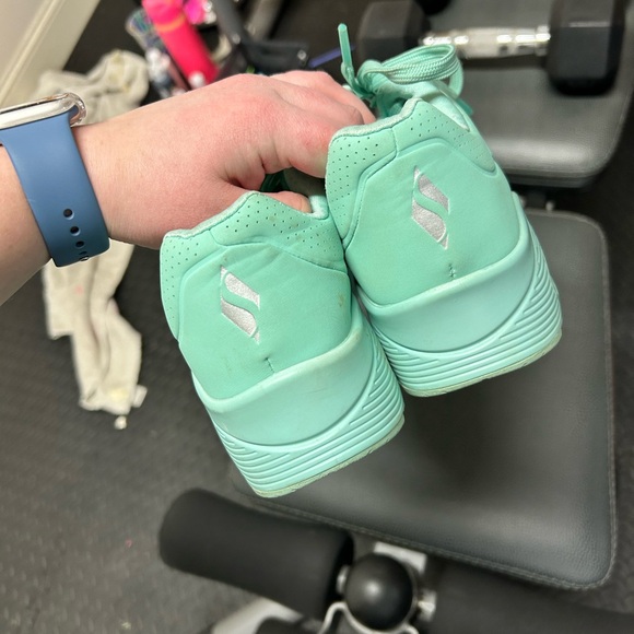 Skechers UNO - Stand on Air Women's Light Green Sneakers - Picture 8 of 9